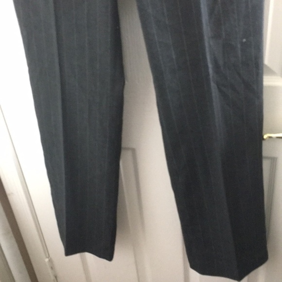 FINAL MARKDOWN Ladies jones New York slacks 8 - Picture 2 of 7
